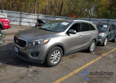 2017 Kia Sorento 2.4L Lx from USA, damaged, VIN 5XYPGDA3XHG324542